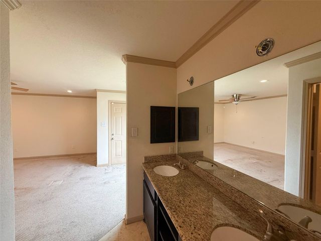 3607 Vineyard Drive, Houston, TX 77082