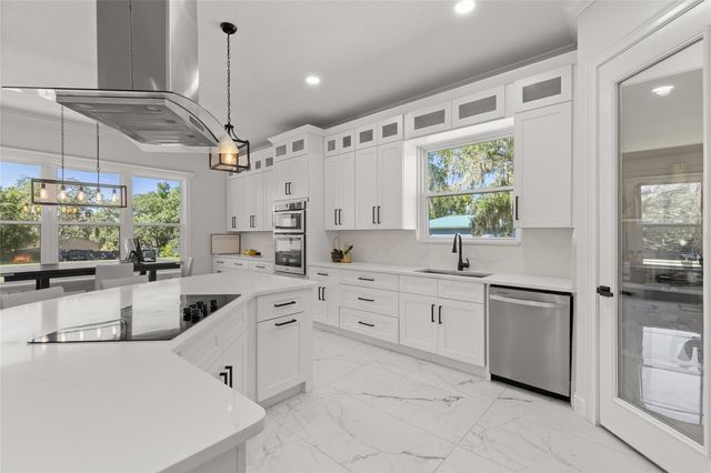 1924 HILL DRIVE, Apopka, FL 32703