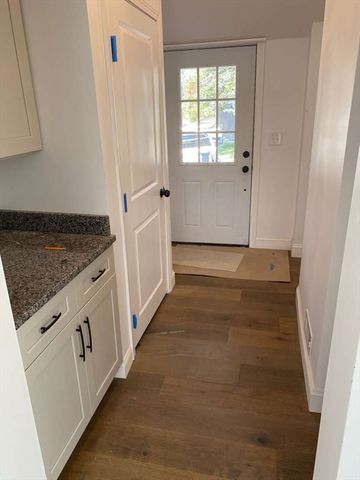 5 Frank Street, Chelmsford, MA 01863