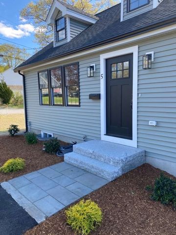 5 Frank Street, Chelmsford, MA 01863