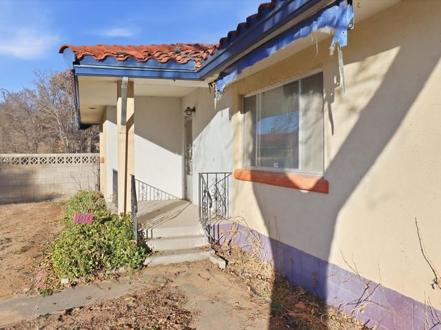 1414 Montana Vista Street, Espanola, NM 87532