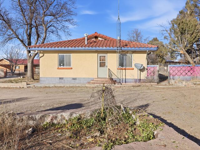 1414 Montana Vista Street, Espanola, NM 87532