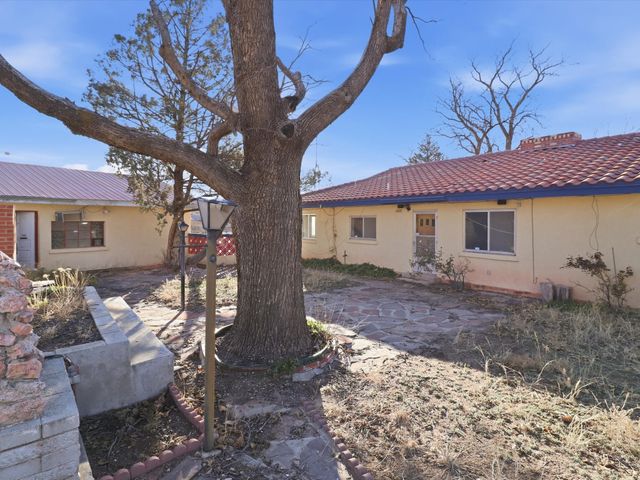 1414 Montana Vista Street, Espanola, NM 87532