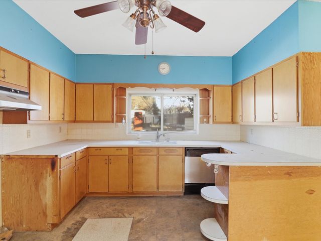 1414 Montana Vista Street, Espanola, NM 87532