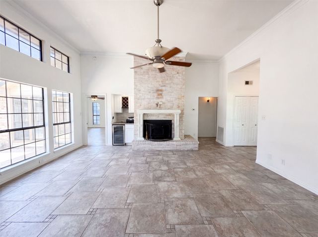 1613 Mullins Drive, Plano, TX 75025