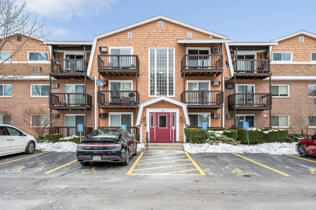 210 Brook Village Rd Apt 38, Nashua, NH 03062