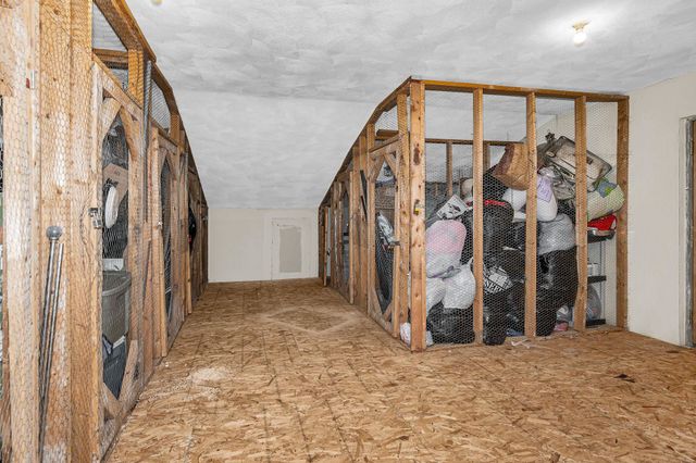 210 Brook Village Rd Apt 38, Nashua, NH 03062