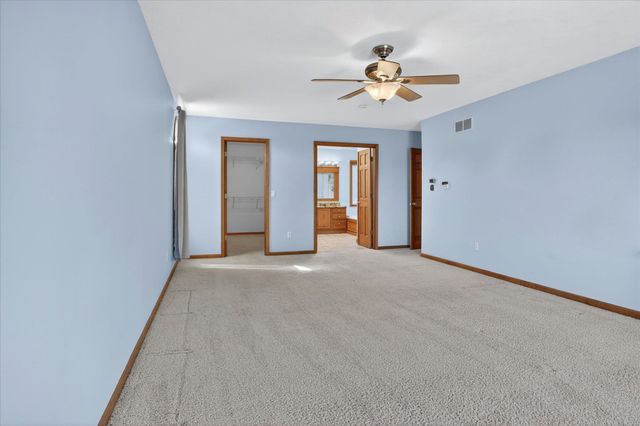 15161 Clifden Drive, Granger, IN 46530