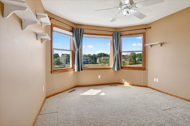 15161 Clifden Drive, Granger, IN 46530