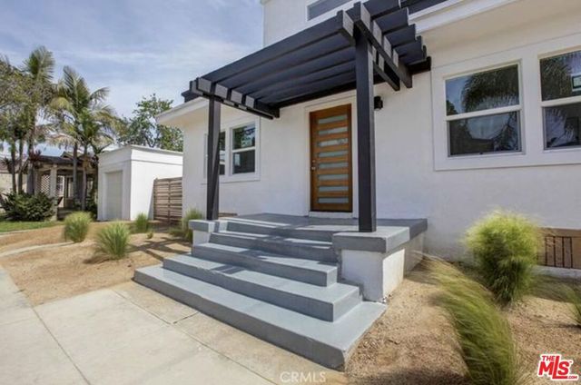 338 Walnut Avenue, Long Beach, CA 90802