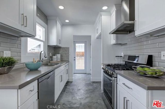 338 Walnut Avenue, Long Beach, CA 90802