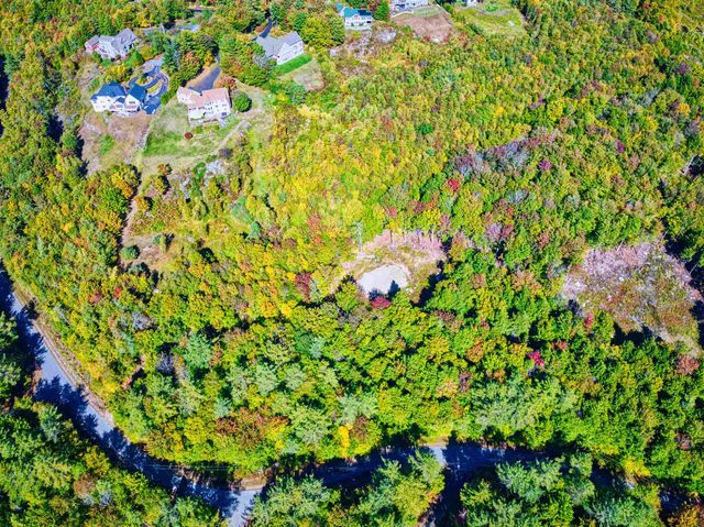106-23 Fieldstone Lane, New London, NH 03257