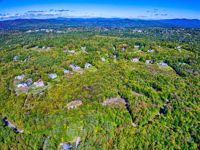 106-23 Fieldstone Lane, New London, NH 03257