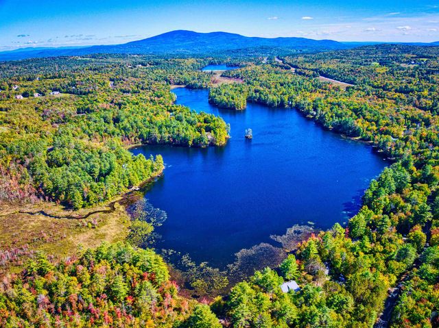 106-23 Fieldstone Lane, New London, NH 03257