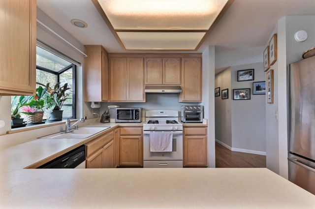 147 Rocky Ridge Ln, Angels Camp, CA 95222