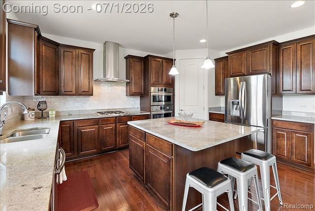 23001 Bentley Drive, Northville, MI 48167