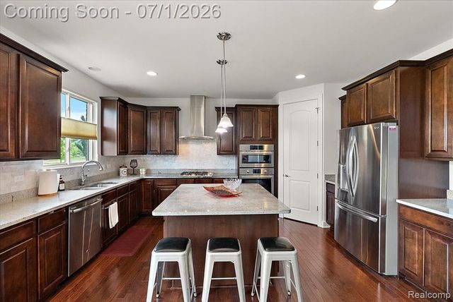 23001 Bentley Drive, Northville, MI 48167