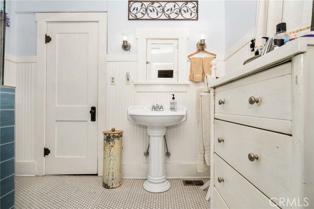 280 N Cleveland Street, Orange, CA 92866