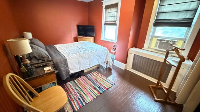 54 FINLEY AVE, Hamilton, NJ 08610