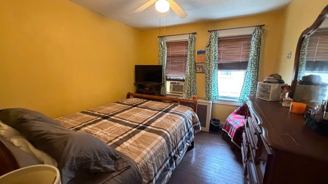 54 FINLEY AVE, Hamilton, NJ 08610