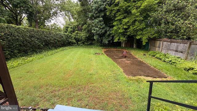 54 FINLEY AVE, Hamilton, NJ 08610
