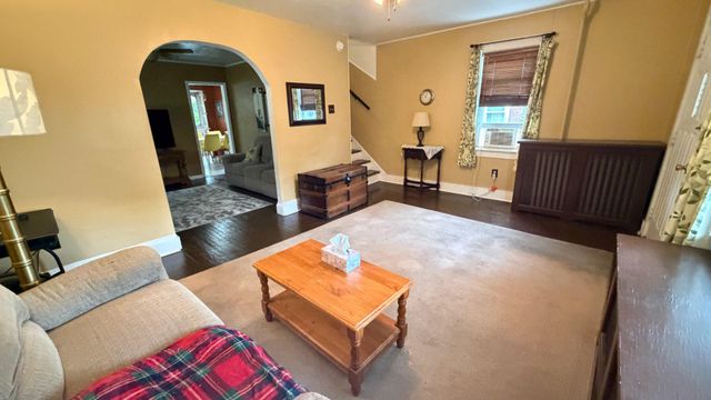 54 FINLEY AVE, Hamilton, NJ 08610