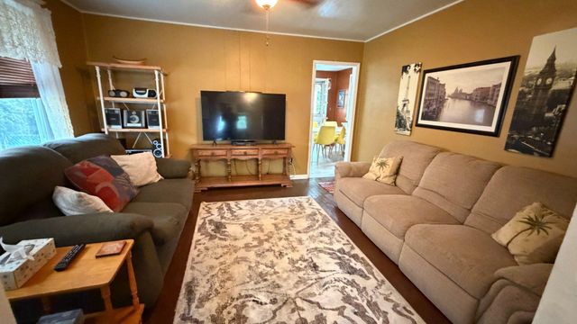 54 FINLEY AVE, Hamilton, NJ 08610