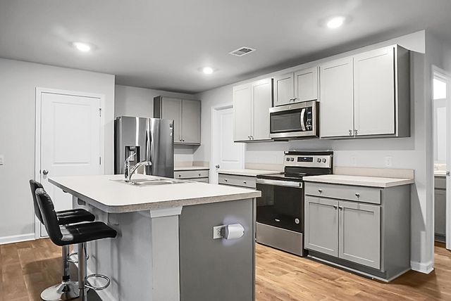 639 Red Mulberry Road, Moncks Corner, SC 29461