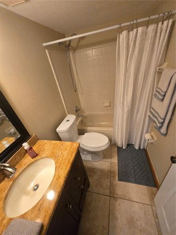 900 SW 62ND BOULEVARD D23, Gainesville, FL 32607