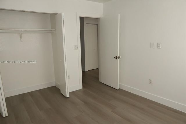 8098 NW 99th Terrace, Hialeah Gardens, FL 33016