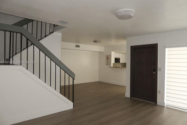 8098 NW 99th Terrace, Hialeah Gardens, FL 33016