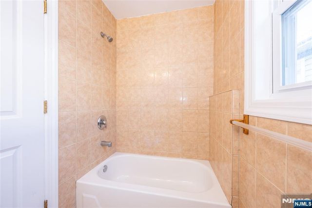 28 Highland Street, Paterson, NJ 07524