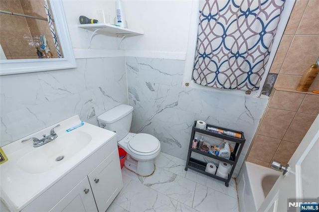 28 Highland Street, Paterson, NJ 07524