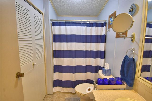 447 VILLAGE CIRCLE SW, Winter Haven, FL 33880