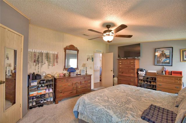 447 VILLAGE CIRCLE SW, Winter Haven, FL 33880