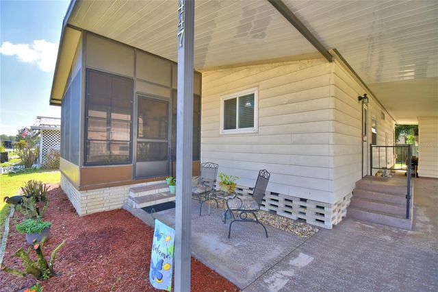 447 VILLAGE CIRCLE SW, Winter Haven, FL 33880