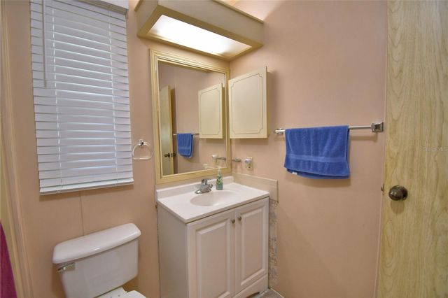 447 VILLAGE CIRCLE SW, Winter Haven, FL 33880
