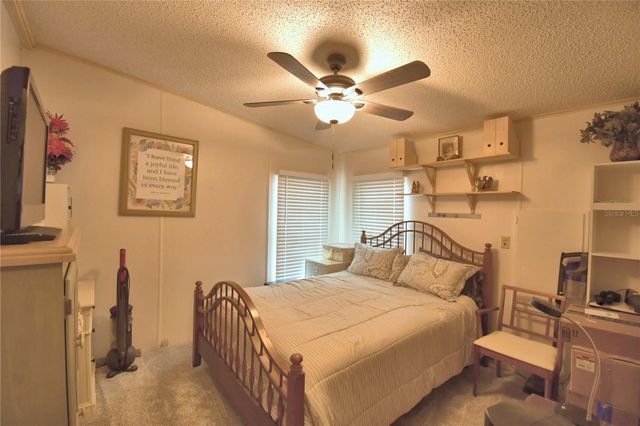 447 VILLAGE CIRCLE SW, Winter Haven, FL 33880