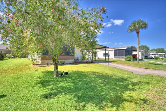 447 VILLAGE CIRCLE SW, Winter Haven, FL 33880