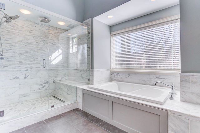 8469 WOOD BRIAR DR, Germantown, TN 38138