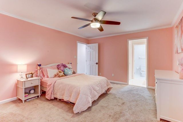 8469 WOOD BRIAR DR, Germantown, TN 38138