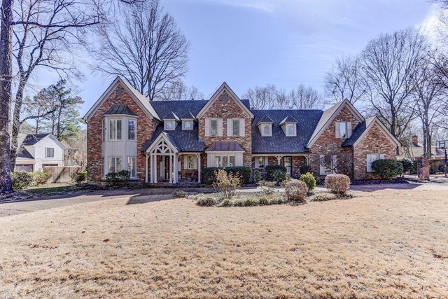 8469 WOOD BRIAR DR, Germantown, TN 38138