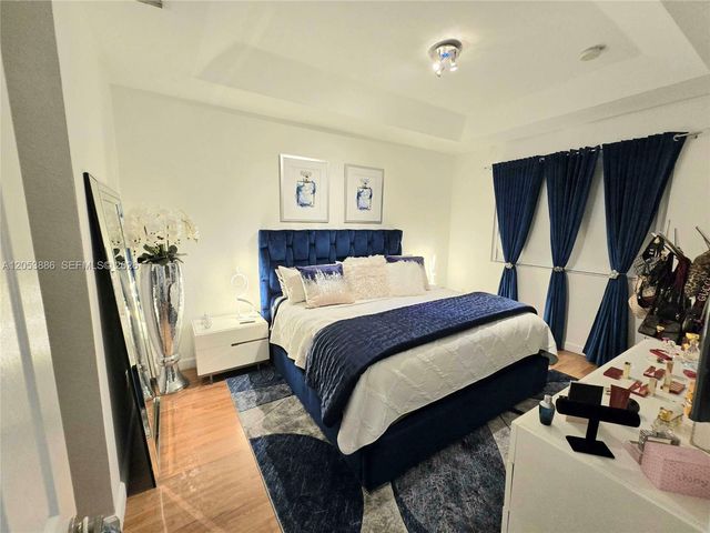 7831 NW 107th Court, Doral, FL 33178