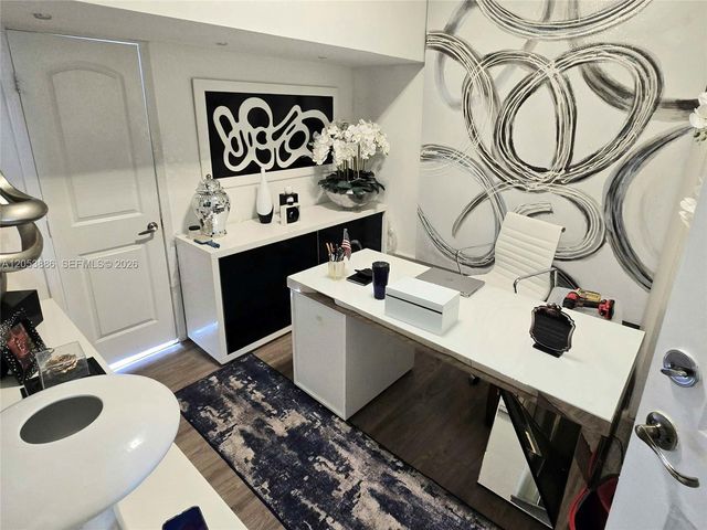 7831 NW 107th Court, Doral, FL 33178