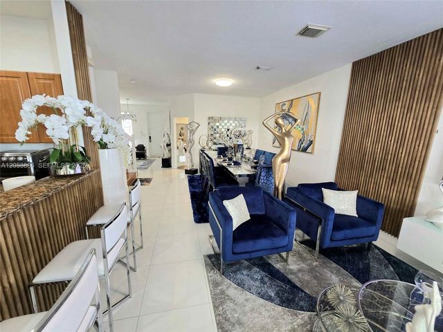 7831 NW 107th Court, Doral, FL 33178