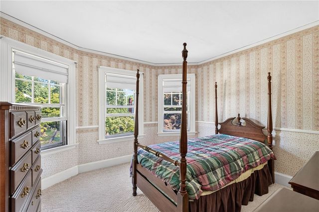 21 Grant Street, North Attleboro, MA 02760