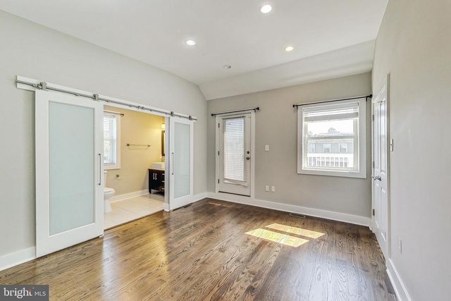 1330 STAPLES ST NE, Washington, DC 20002