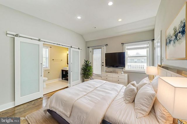 1330 STAPLES ST NE, Washington, DC 20002