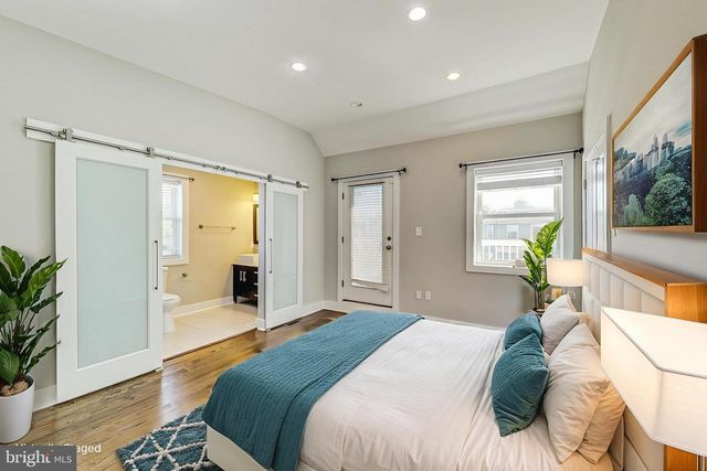 1330 STAPLES ST NE, Washington, DC 20002