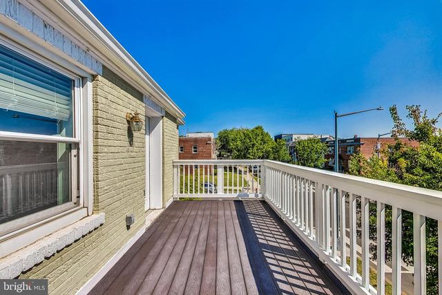 1330 STAPLES ST NE, Washington, DC 20002